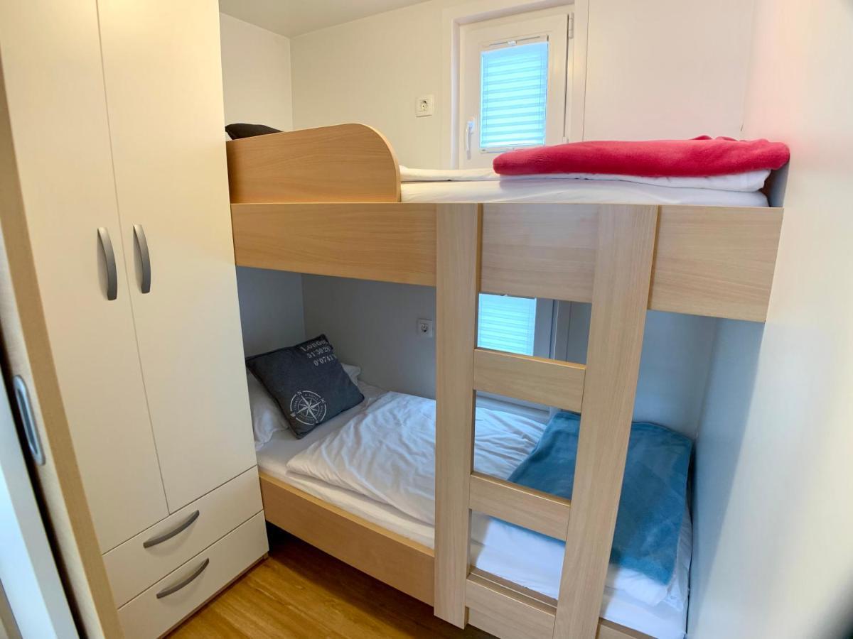 Bellavista Houseboat Apartment Portorose المظهر الخارجي الصورة