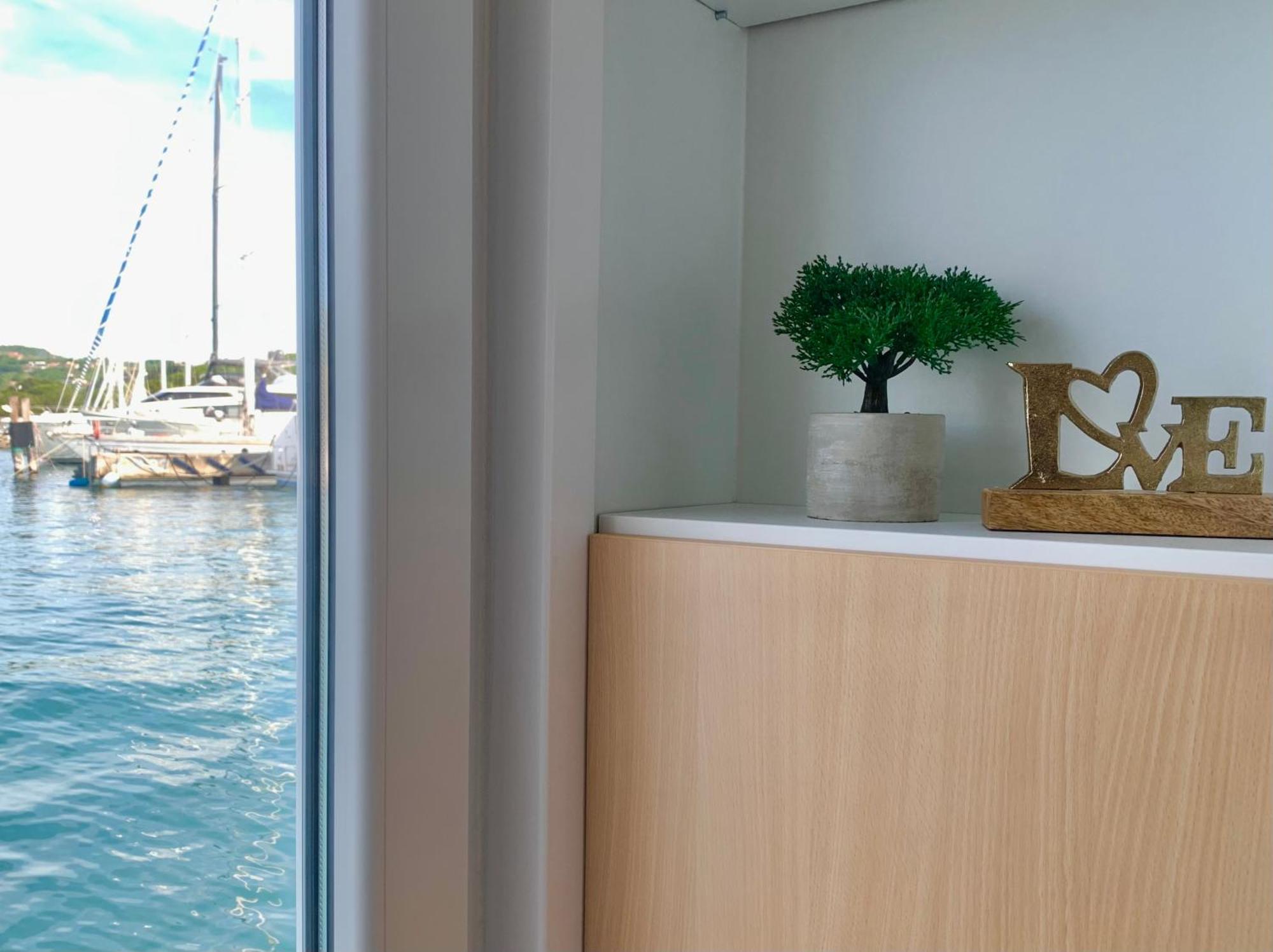 Bellavista Houseboat Apartment Portorose الغرفة الصورة